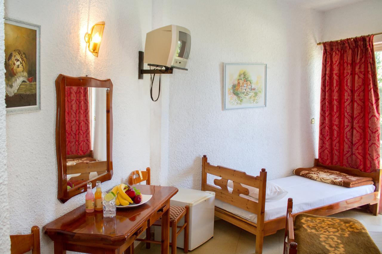 Hotel Hellas Epidaurus Pokoj fotografie